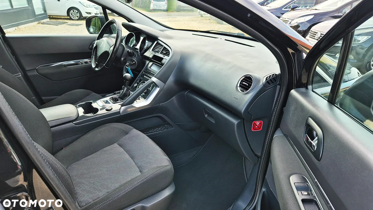 Peugeot 3008 1.6 Premium - 36