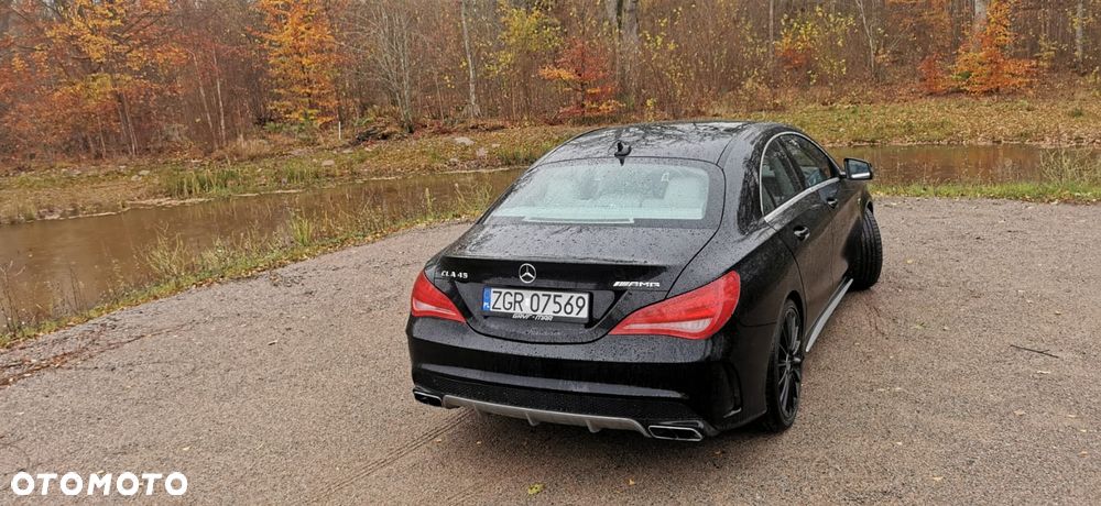Mercedes-Benz CLA 45 AMG 4Matic 7G-DCT - 13