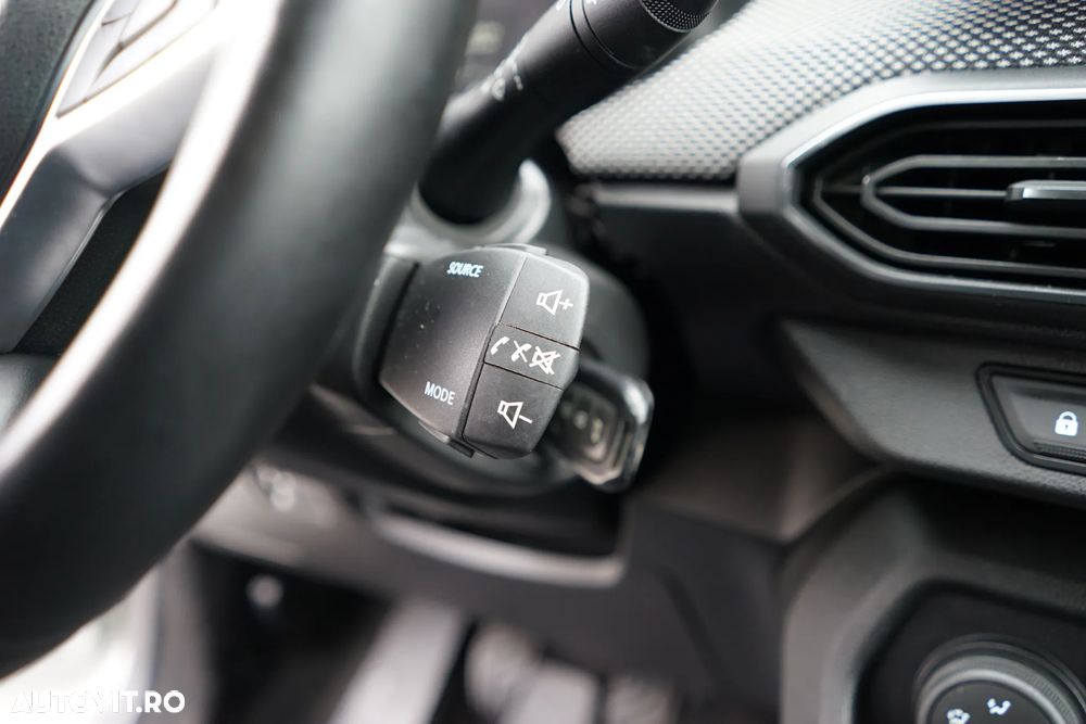 Dacia Jogger 5 locuri TCe 110 Essential - 13