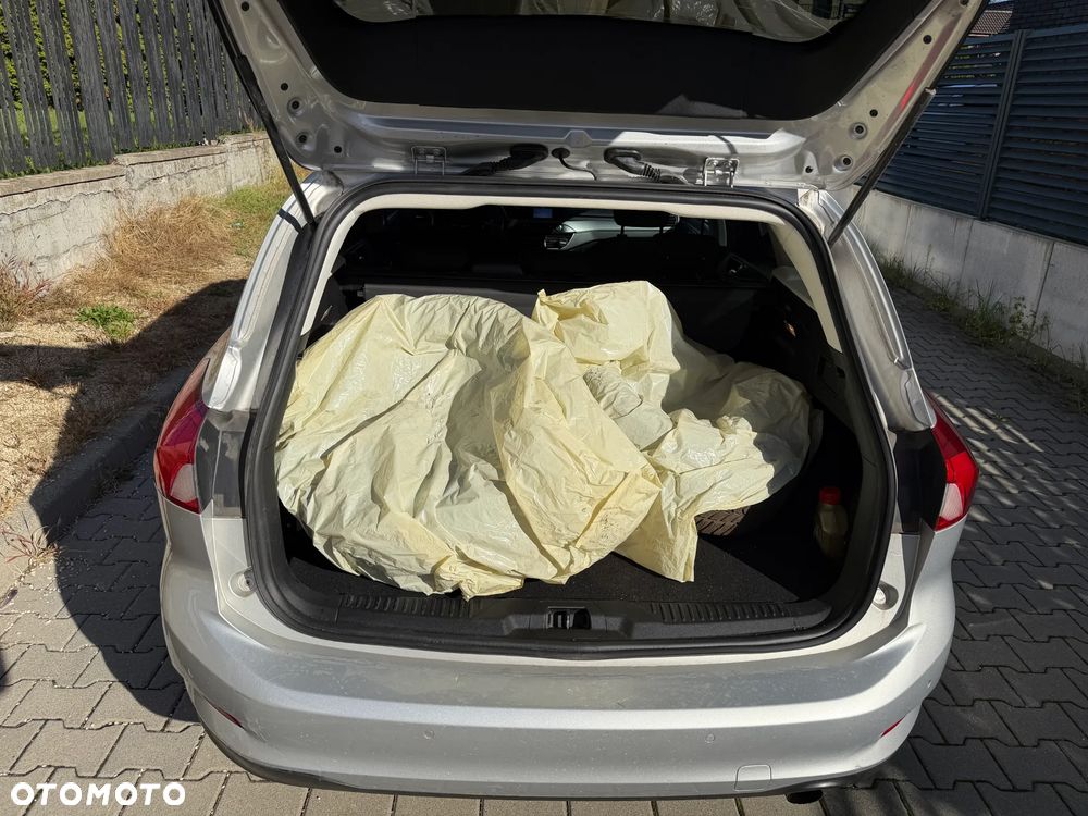Ford Focus 1.5 EcoBlue SCR Connected - 6