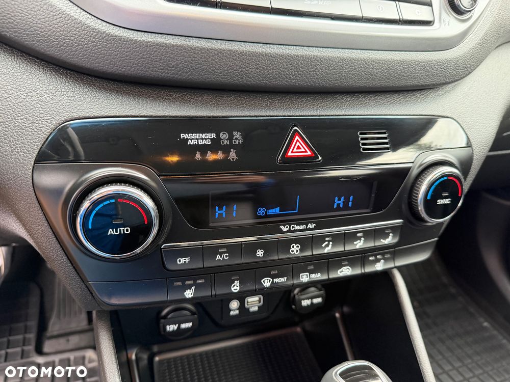 Hyundai Tucson blue 1.7 CRDi 2WD DCT Style - 19