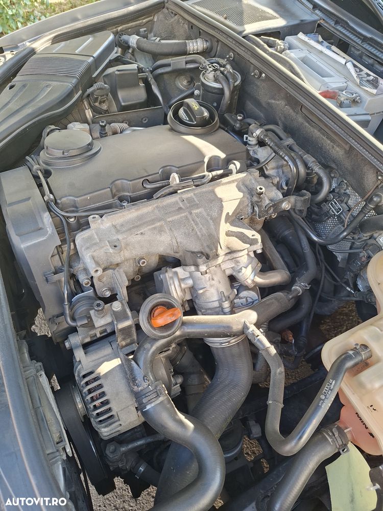 Audi A4 Limuzina 2.0 TDI DPF - 12