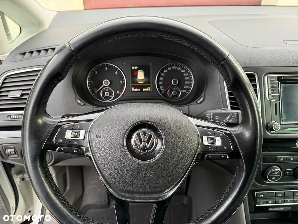 Volkswagen Sharan 2.0 TDI BMT Highline DSG - 22