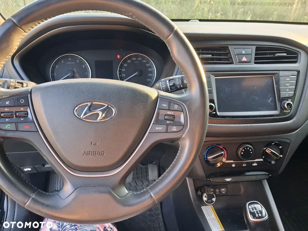 Hyundai i20 1.0 T-GDI BlueDrive Go - 2