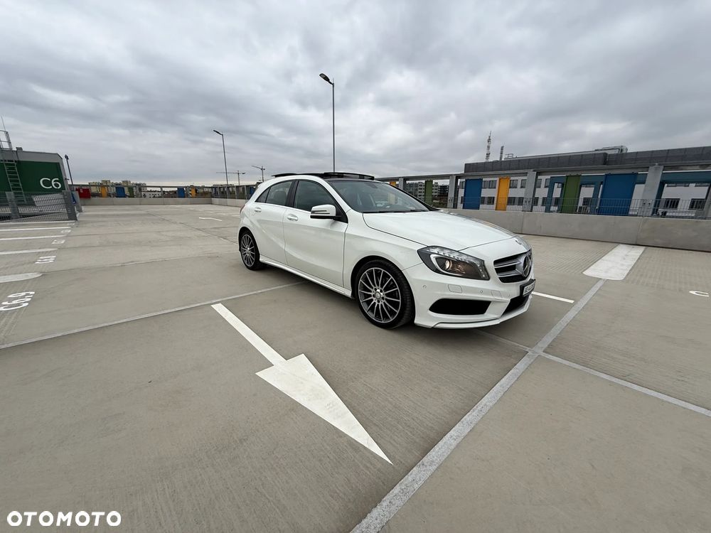Mercedes-Benz Klasa A 250 4Matic 7G-DCT AMG Line - 32
