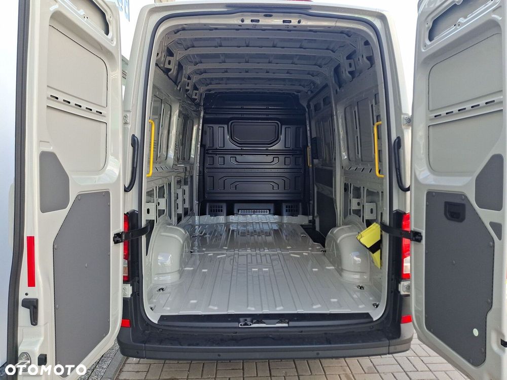 Volkswagen Crafter 2.0 TDI 177 KM - 35