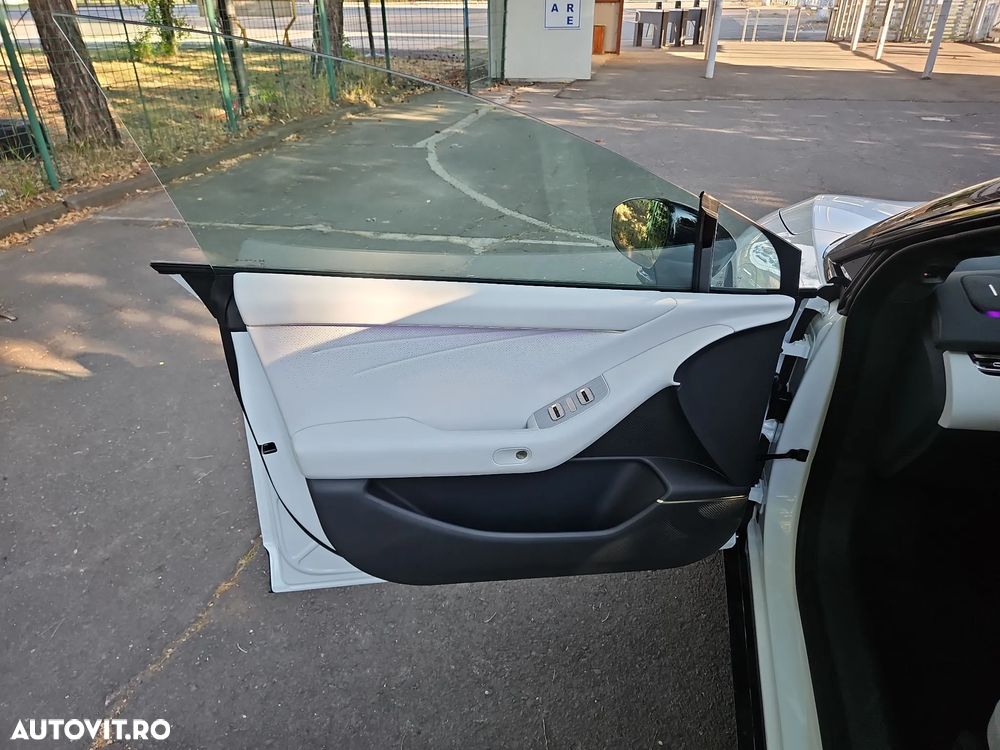 Xpeng P7 - 20