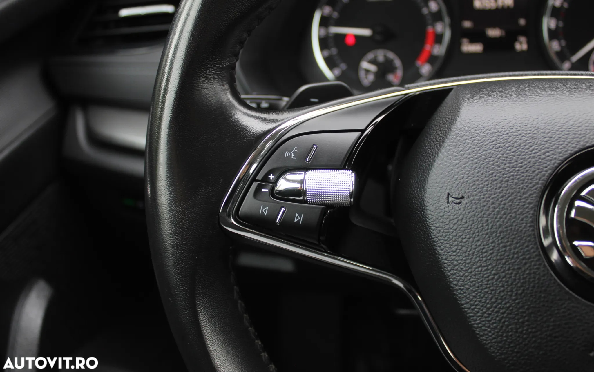 Skoda Octavia 2.0 TDI DSG Ambition - 15