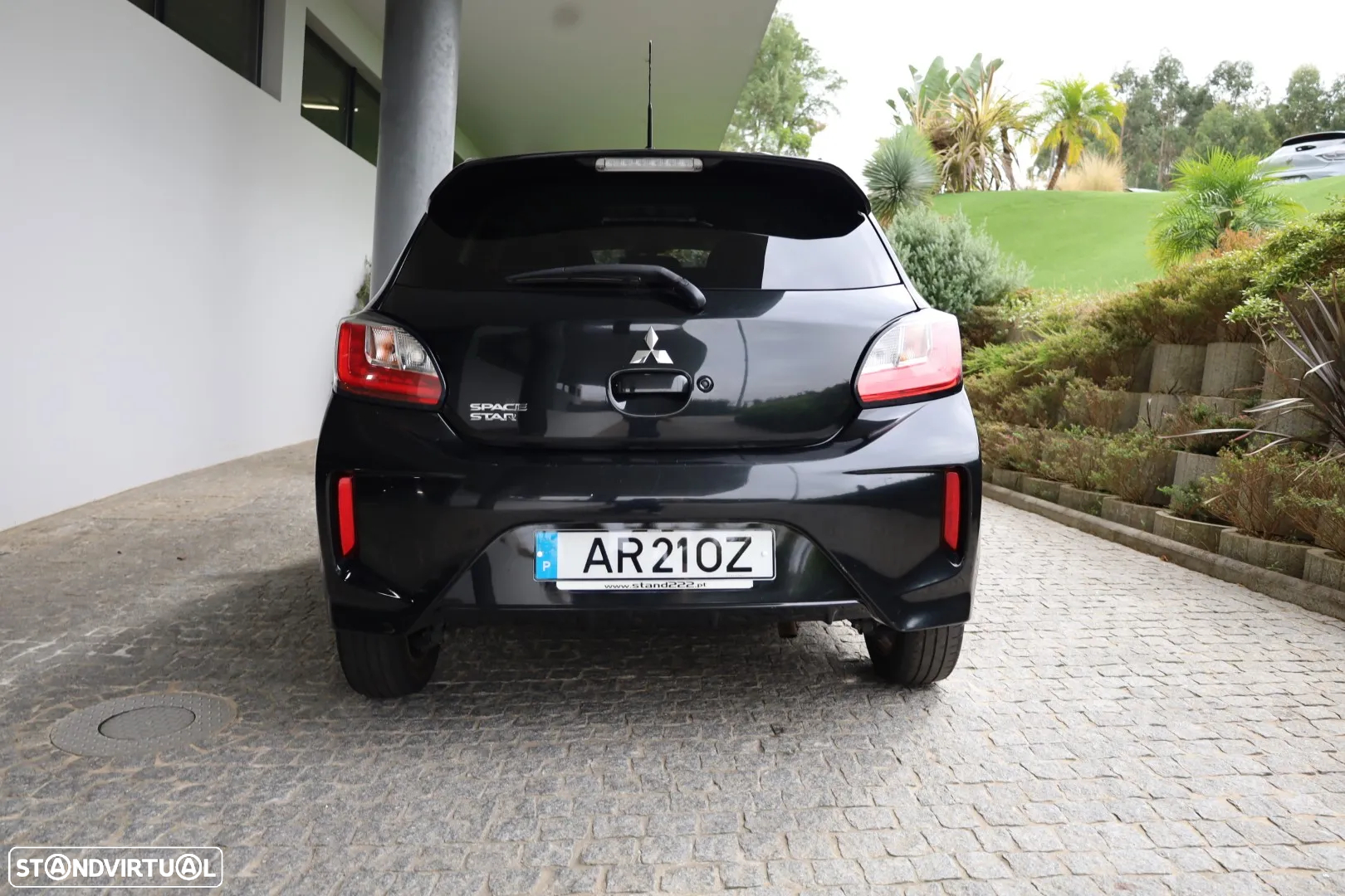 Mitsubishi Space Star 1.2 Intense - 13