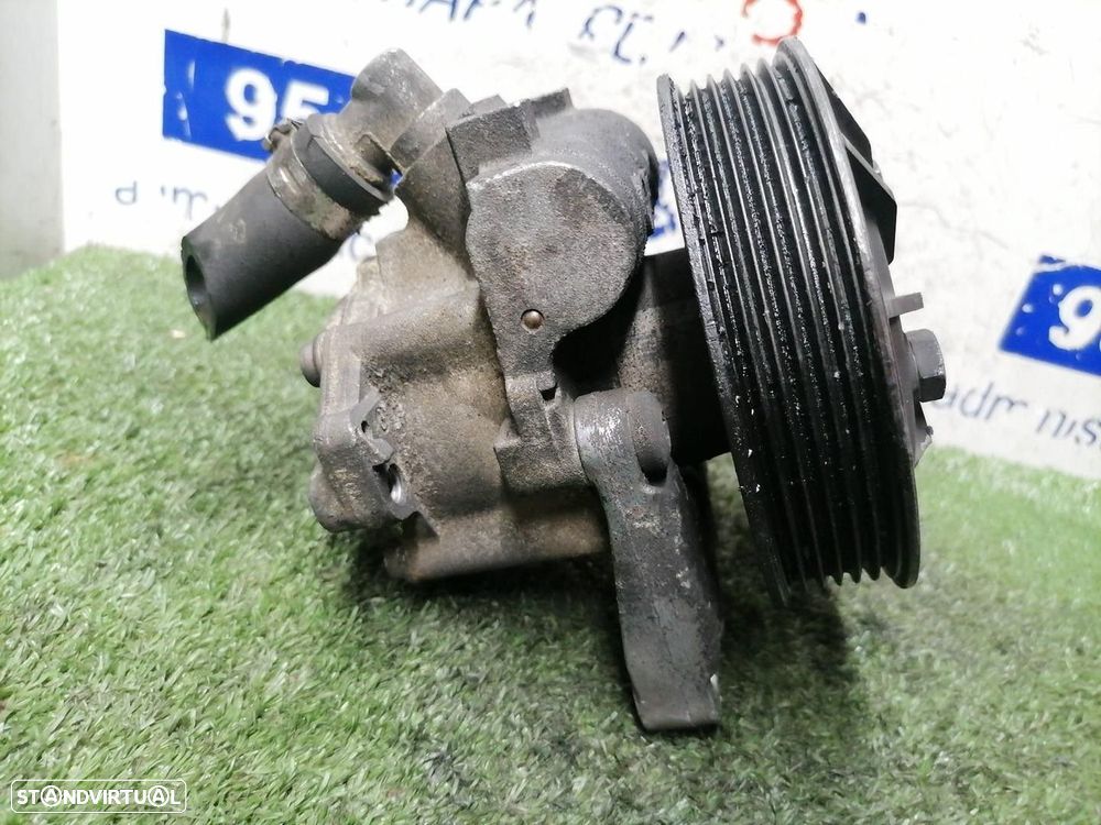 BOMBA DIREÇÃO BMW 5 2005 - - 4