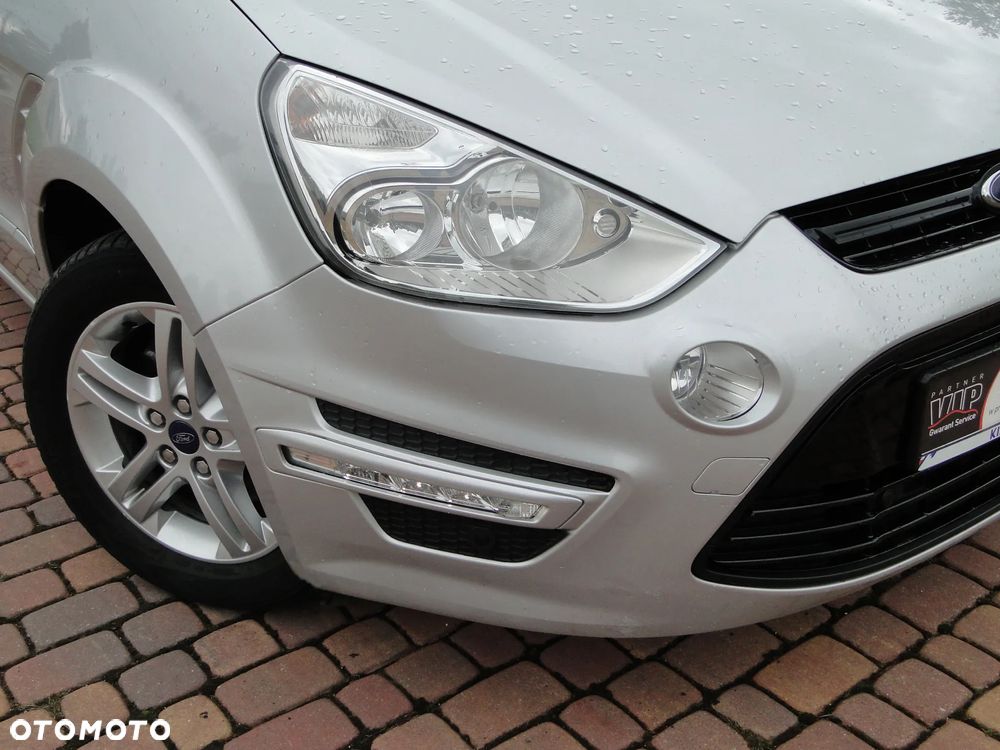 Ford S-Max 2.0 TDCi DPF Titanium - 35