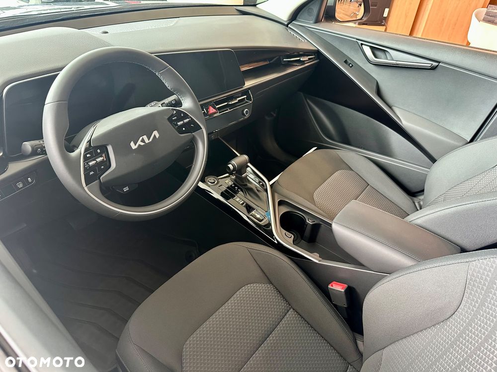 Kia Niro 1.6 GDI Hybrid M - 6