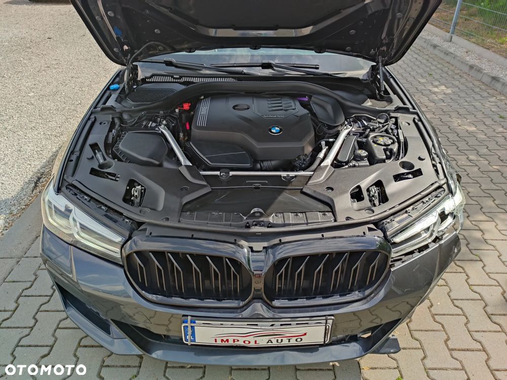 BMW Seria 5 520i mHEV M Sport sport - 35