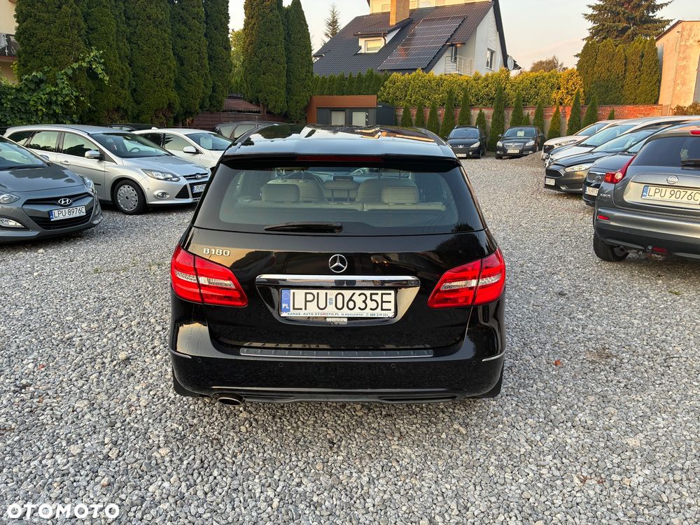 Mercedes-Benz Klasa B 180 7G-DCT Edition - 6