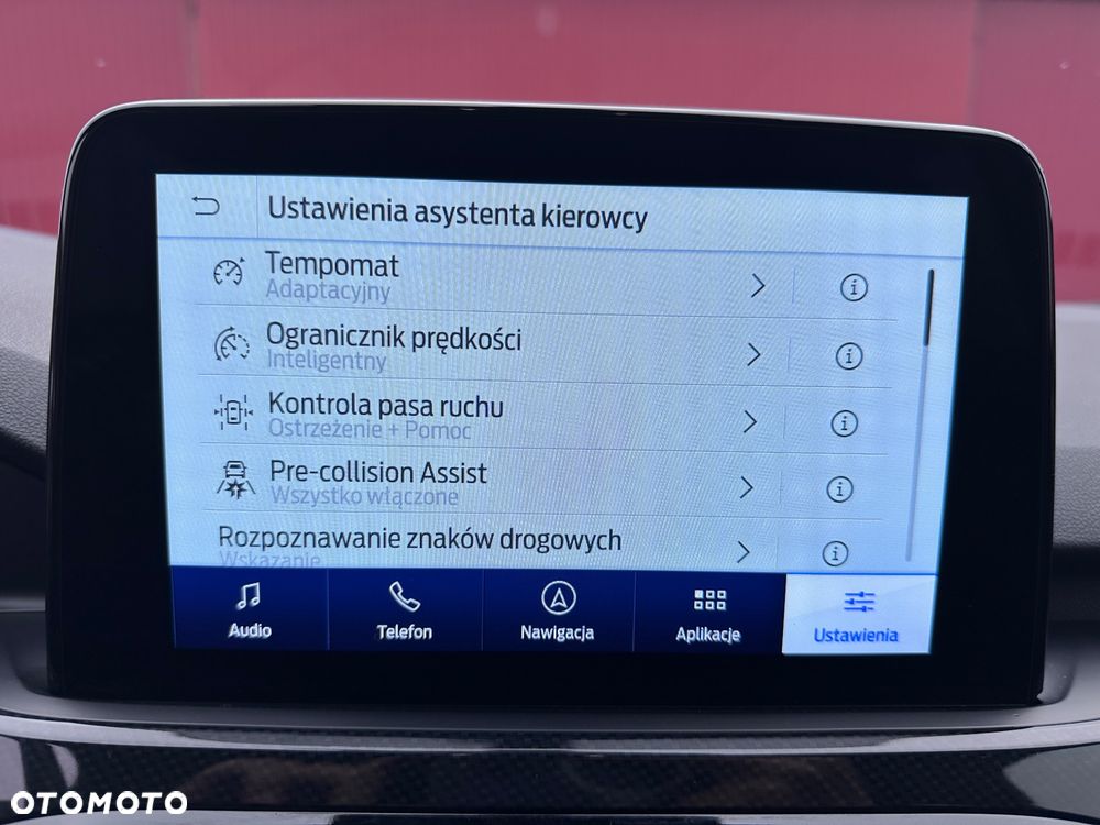 Ford Kuga - 24