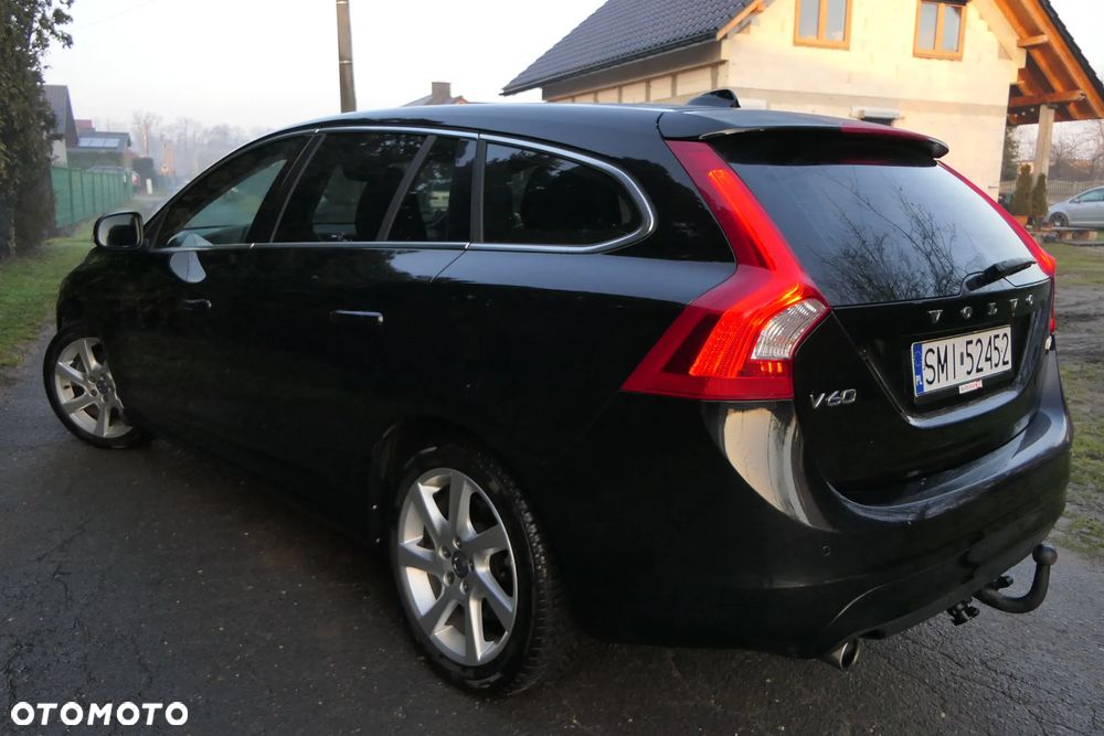 Volvo V60 D2 Drive-E Momentum - 5