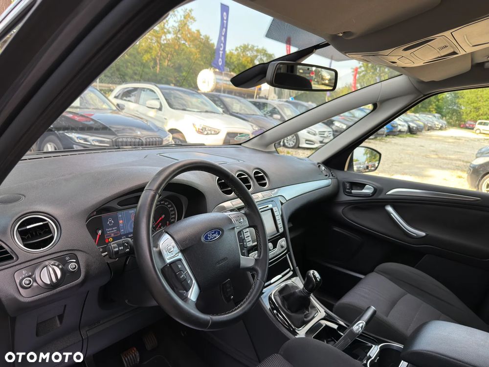 Ford S-Max 2.0 Titanium - 19