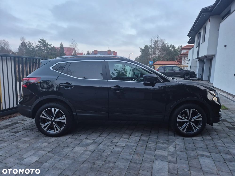 Nissan Qashqai 1.2 DIG-T N-Connecta - 4