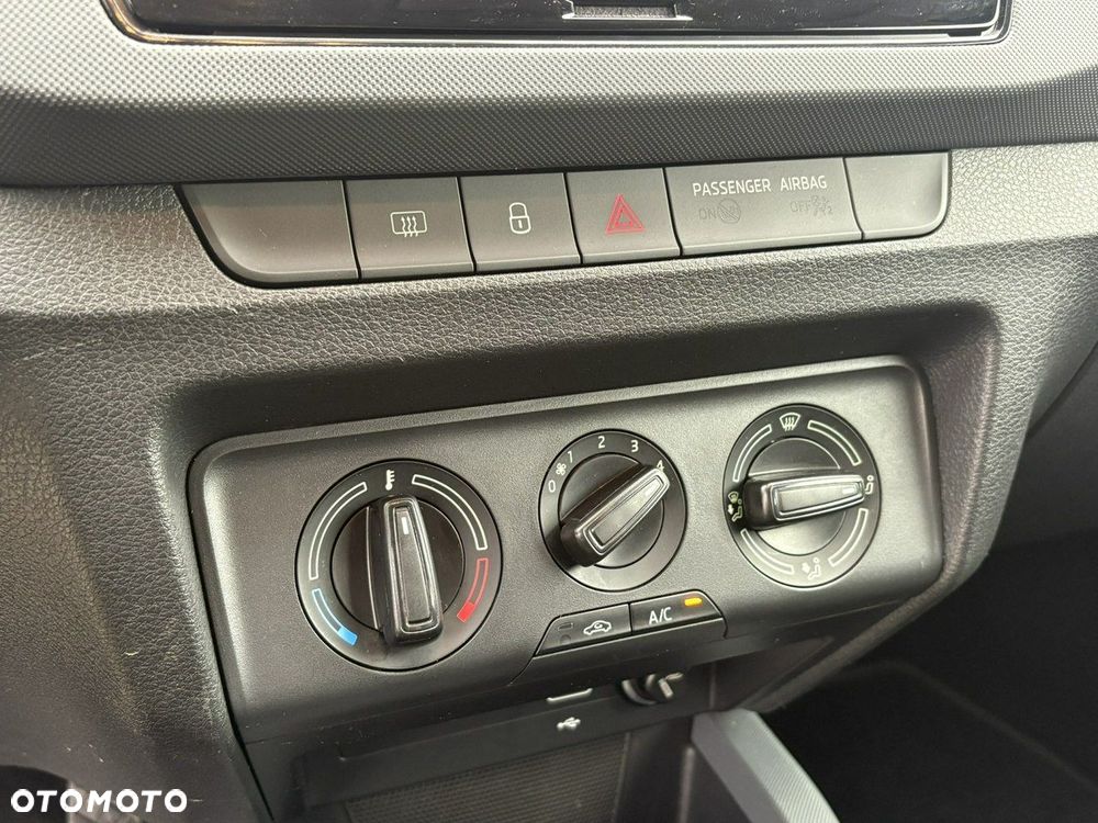 Skoda Fabia 1.0 Active - 25