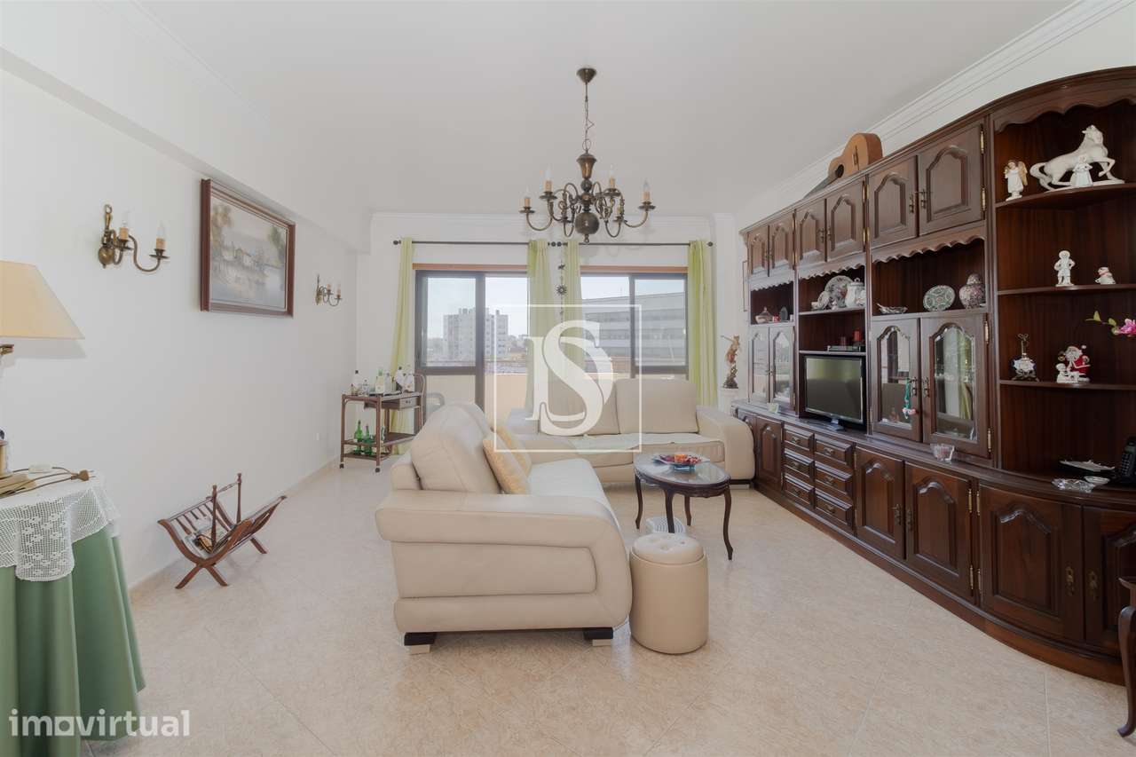 Apartamento T2 Venda em Barreiro e Lavradio,Barreiro - Grande imagem: 2/14