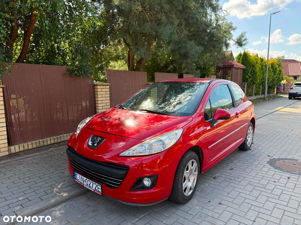 Peugeot 207 75 Millesim 200 - 1