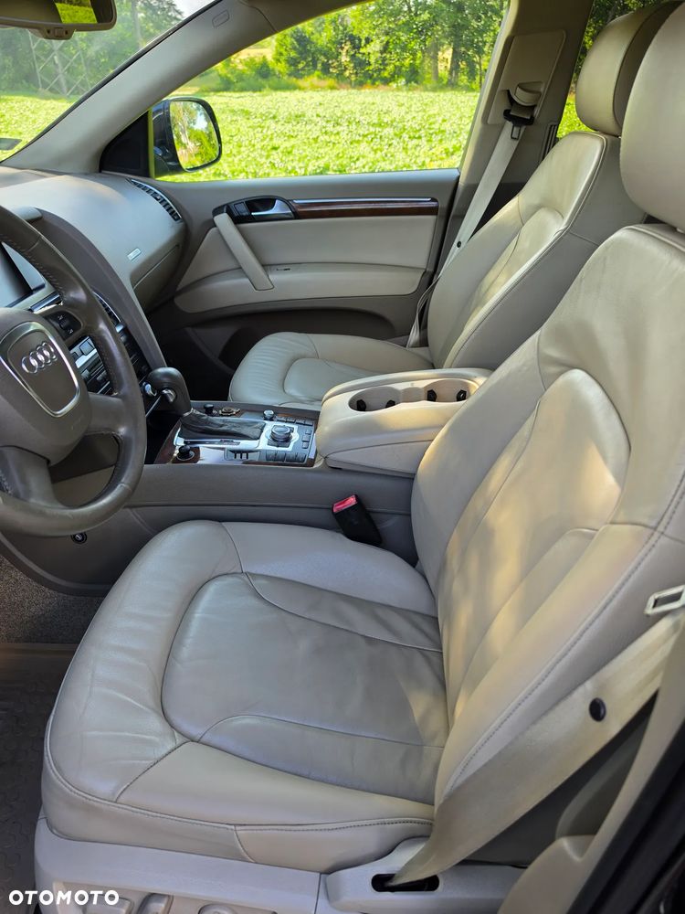 Audi Q7 - 5