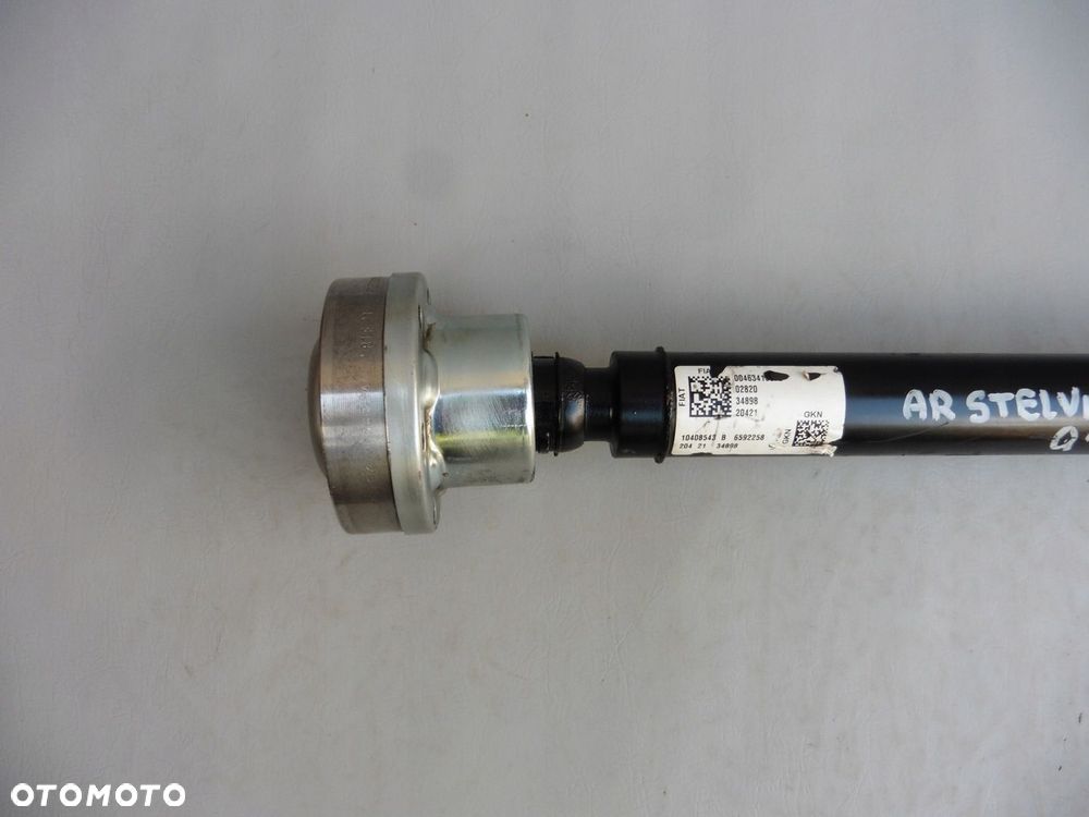 WAŁ NAPĘDOWY KARDAN PRZÓD ALFA ROMEO STELVIO Q4 2,0 2,2 4X4 - 2