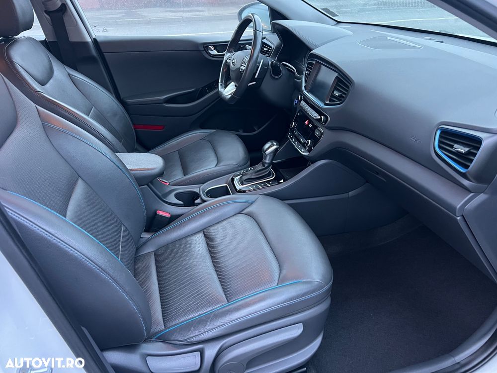 Hyundai IONIQ 1.6 GDI Premium - 7