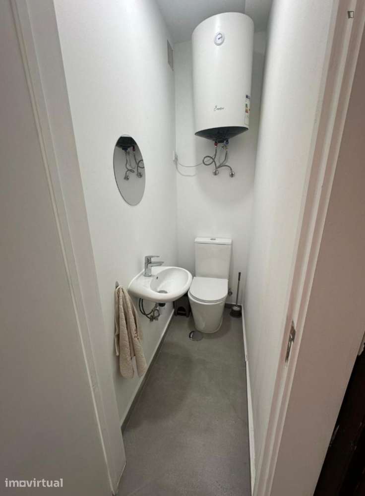 Quarto - localizado em Cedofeita Porto - Grande imagem: 3/30
