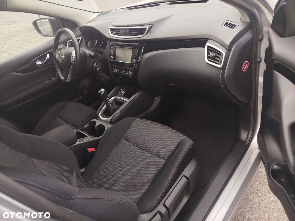 Nissan Qashqai - 14