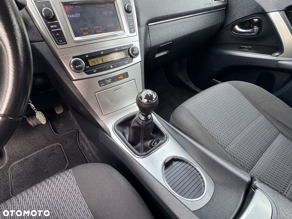 Toyota Avensis Touring Sports 1.8 Business Edition - 30