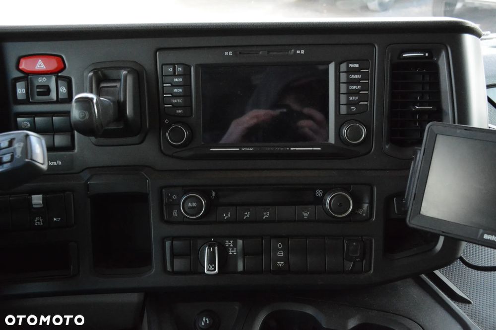 Scania P 410 XT / 2019r / 8x4 / MEILLER KIPPER / Retarder / Mulda / Duża ładowność / Na zwolnicach - 16