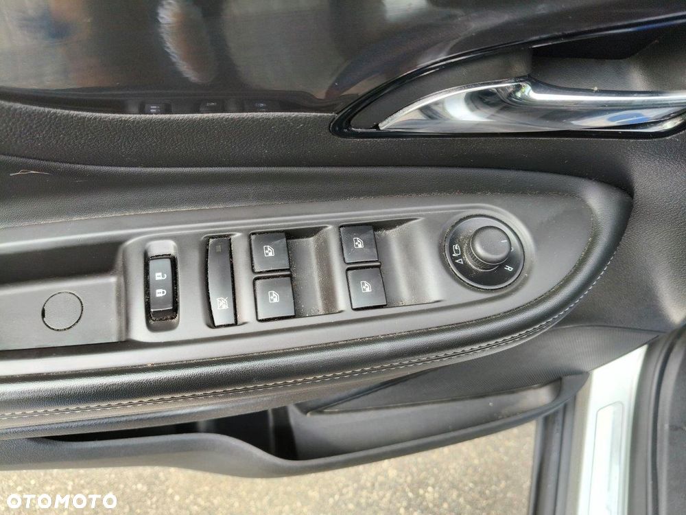 Opel Mokka 1.4 T Cosmo EU6 - 28