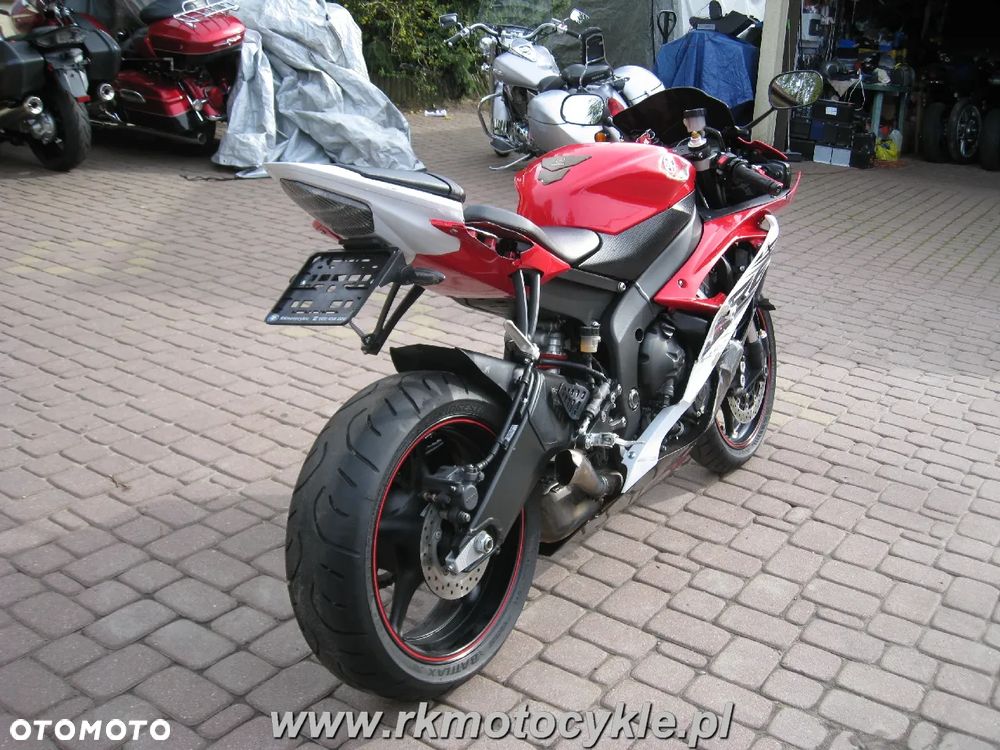 Yamaha R6 - 3