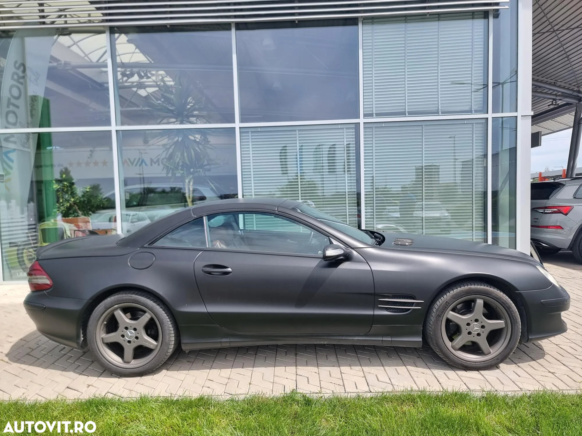 Mercedes-Benz SL 350 Aut - 10