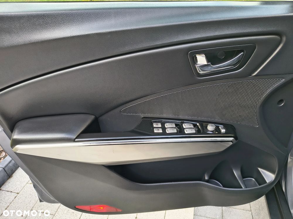 SsangYong/KGM Tivoli 1.6 D Sapphire - 32