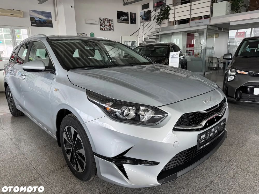 Kia Ceed 1.5 T-GDI M DCT - 3