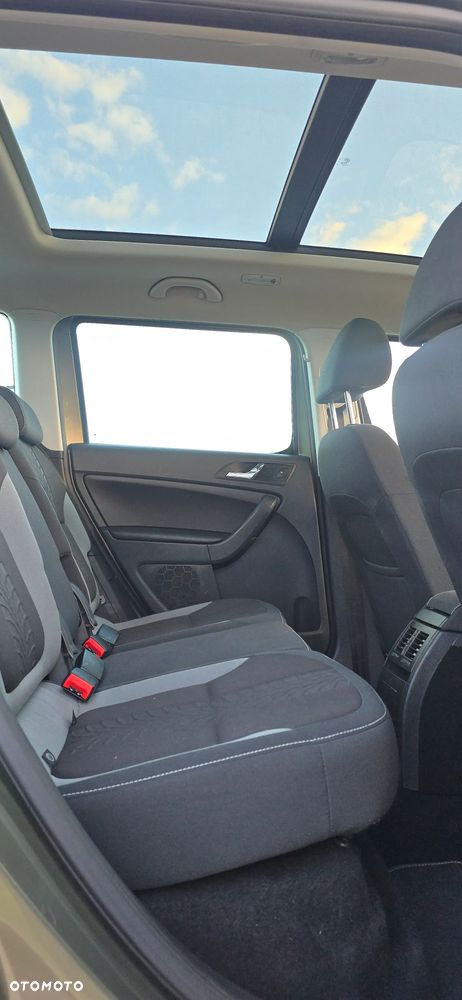 Skoda Yeti 2.0 TDI SCR 4x2 Active - 29