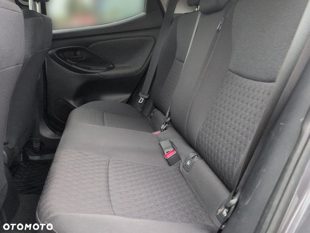 Toyota Yaris - 14