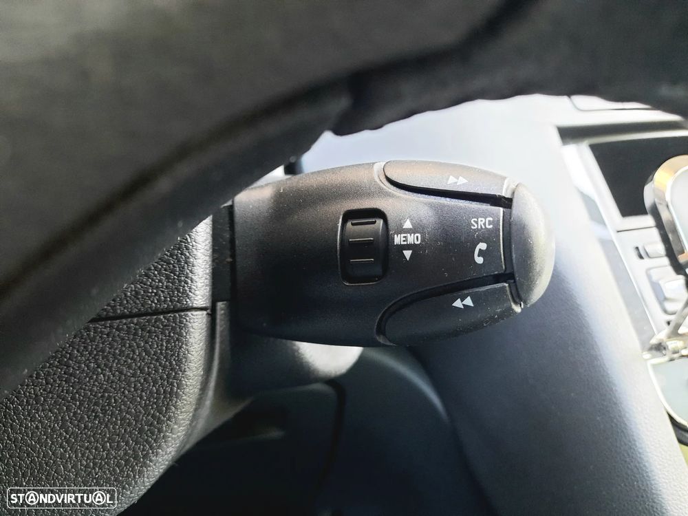 Peugeot 5008 1.6 BlueHDi Allure - 17