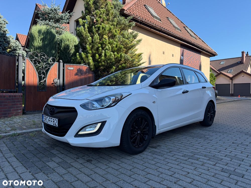 Hyundai i30 1.6 Comfort - 17