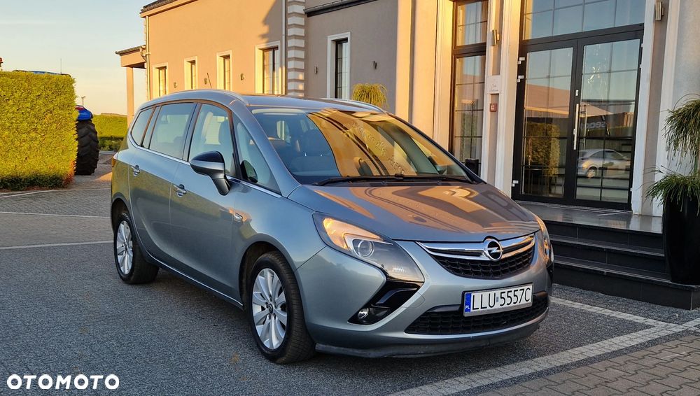 Opel Zafira - 1