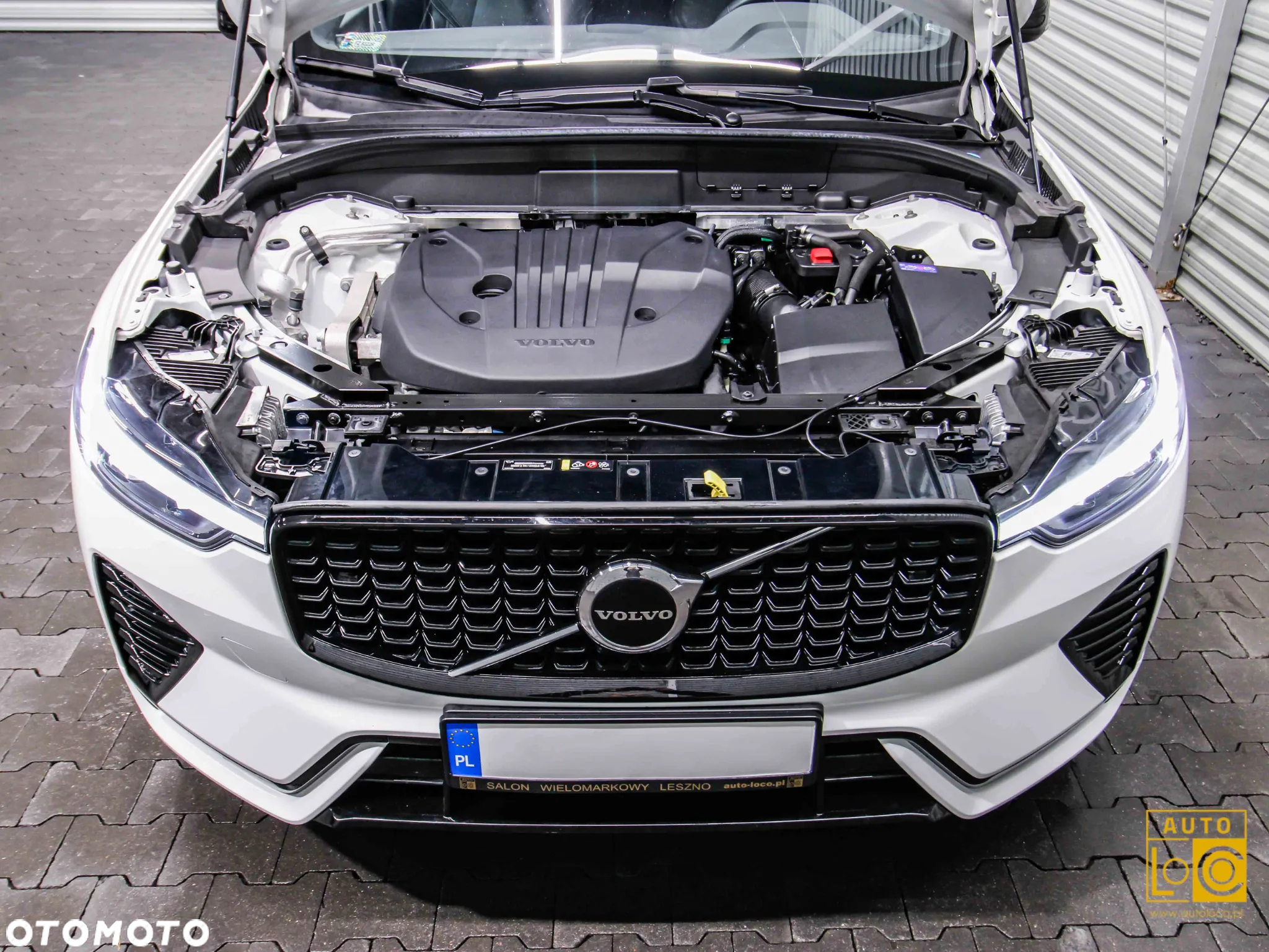 Volvo XC 60 B4 B R-Design - 34