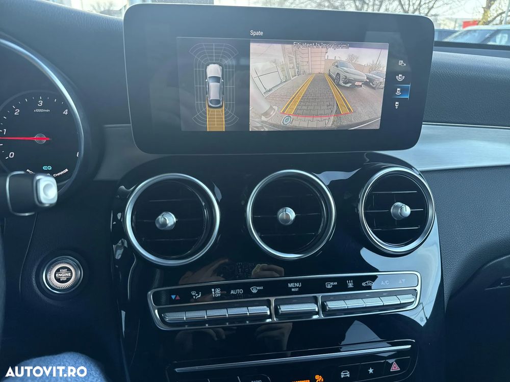 Mercedes-Benz GLC - 14