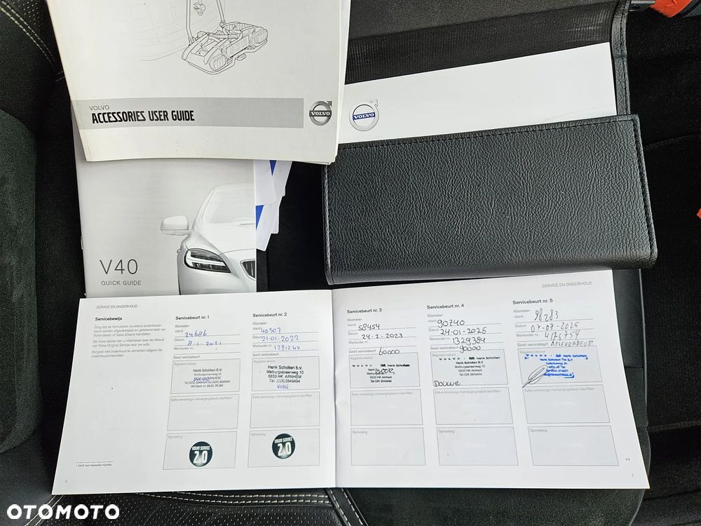 Volvo V40 T3 Drive-E R-Design Momentum - 37