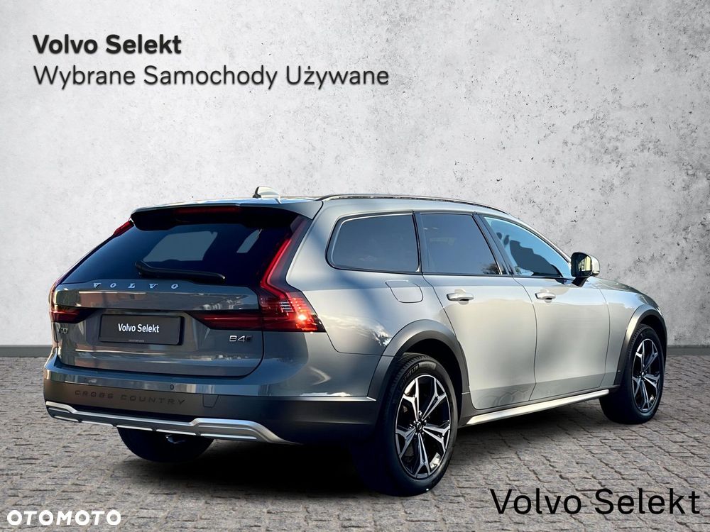 Volvo V90 Cross Country - 7