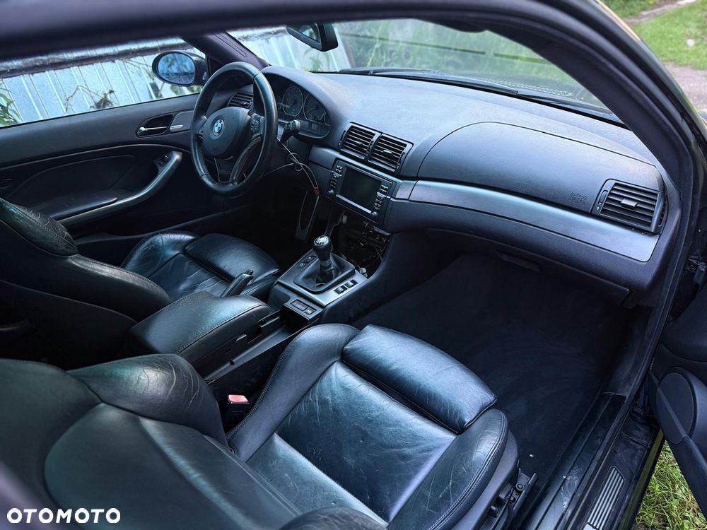 BMW M3 Standard - 8