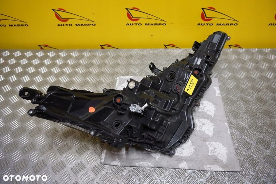 TOYOTA COROLLA E21 2019- REFLEKTOR LAMPA LED LEWA (L) USA - 9