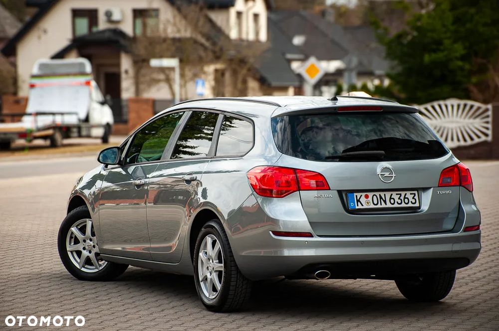 Opel Astra 1.4 Turbo Edition - 9