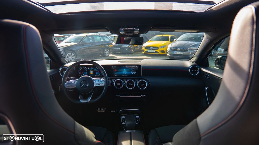 Mercedes-Benz A 35 AMG 4Matic Speedshift DCT 7G - 26